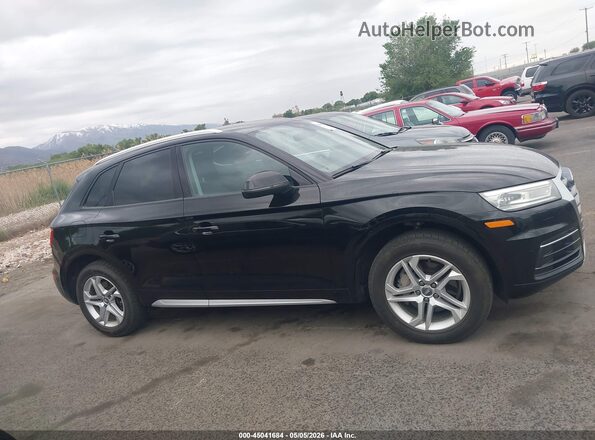WA1ANAFY6J2104971 2018 AUDI Q5 Темно-бордовый Вид задней части салона