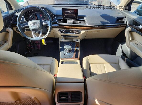 WA1ANAFY8L2017740 2020 AUDI Q5 Белый Вид панели приборов