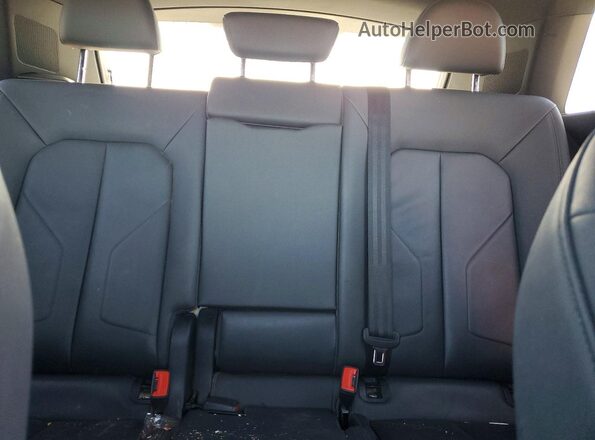 WA1AUCF32M1095960 2021 AUDI Q3 Белый Вид задних сидений