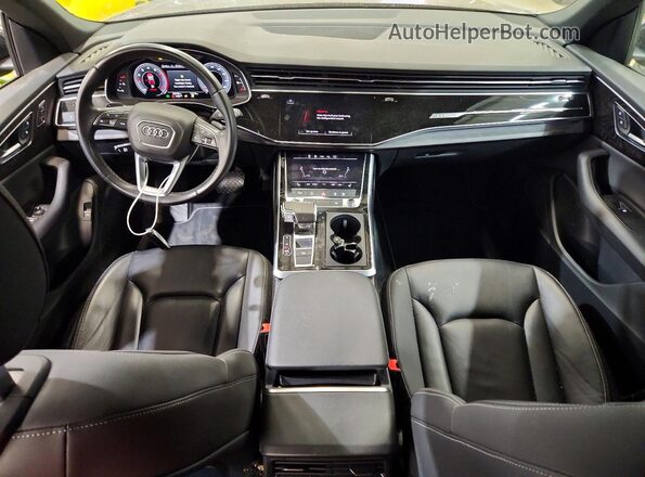 WA1AVAF15MD015646 2021 AUDI Q8 Черный Вид панели приборов