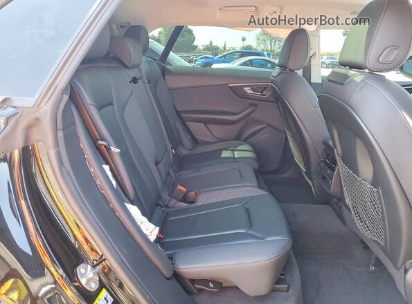 WA1AVBF15ND003729 2022 AUDI Q8 Черный Вид задней части салона