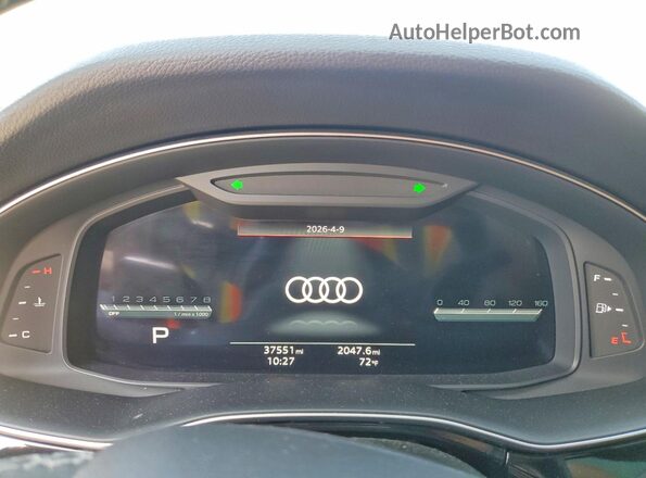 WA1AVBF15ND003729 2022 AUDI Q8 Черный Вид щитка приборов
