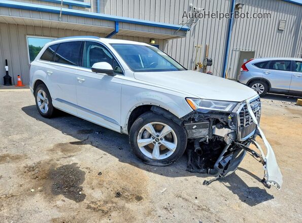 WA1AXBF73ND013044 2022 AUDI Q7 Белый Передняя правая четверть