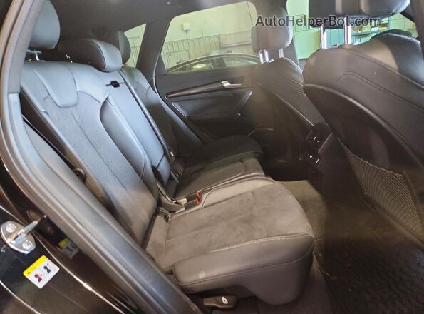 WA1B4AFY5M2041440 2021 AUDI SQ5 Черный Вид задних сидений