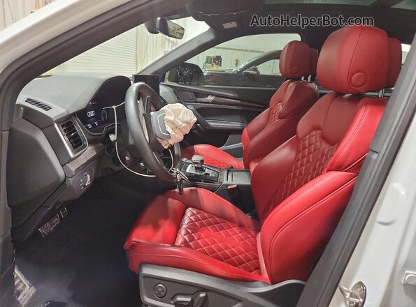 WA1B4AFY7M2009783 2021 AUDI SQ5 White Widok wnętrza z przodu
