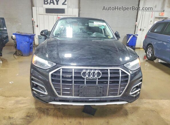WA1BAAFY2M2005147 2021 AUDI Q5 Черный Вид спереди