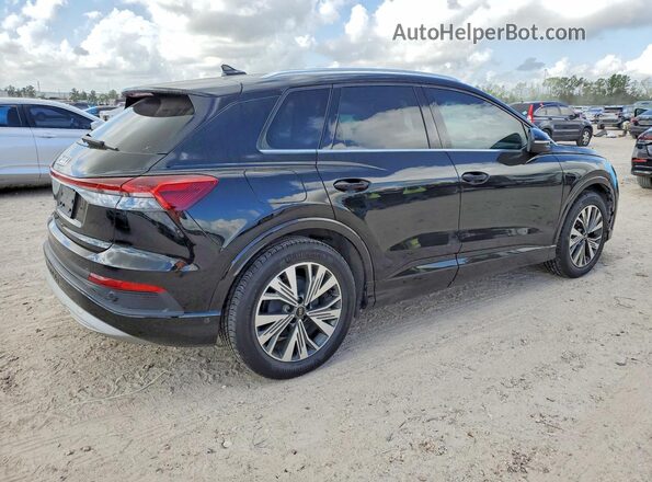 WA1BCBFZ0PP024148 2023 AUDI Q4 Black Задня права чверть