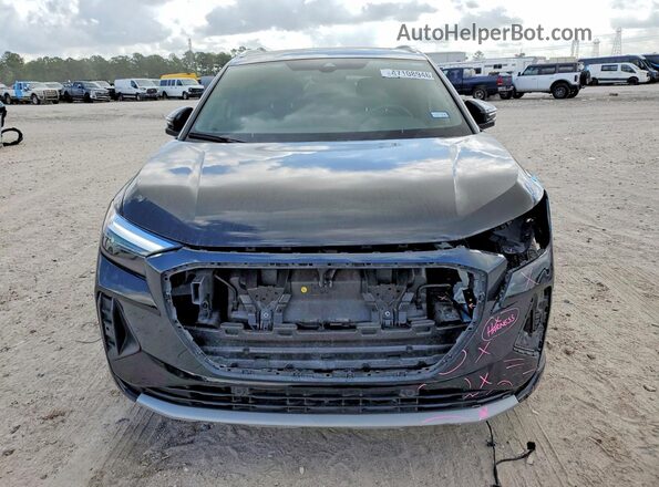WA1BCBFZ0PP024148 2023 AUDI Q4 Black Вид спереду