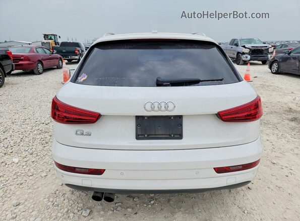 WA1BCCFS1JR001370 2018 AUDI Q3 White Rear view