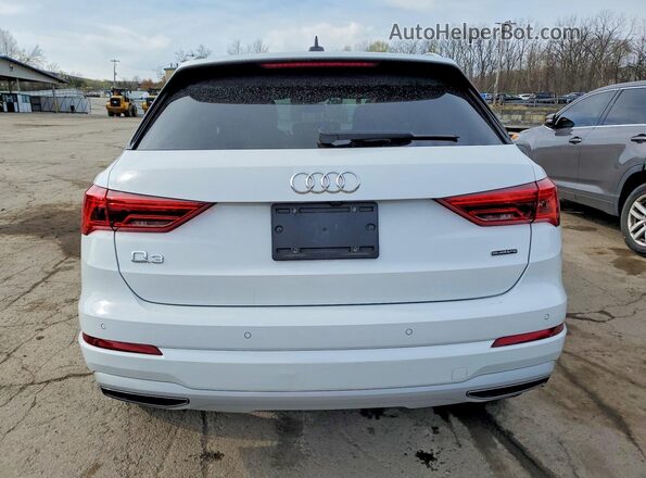 WA1BECF30K1083353 2019 AUDI Q3 White Vista trasera