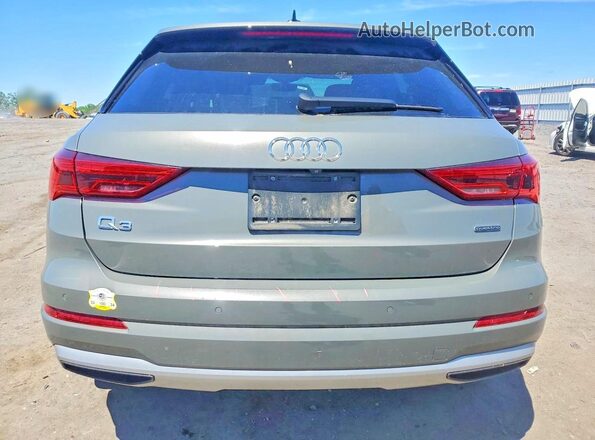 WA1BECF34L1009385 2020 AUDI Q3 Gray Вид ззаду