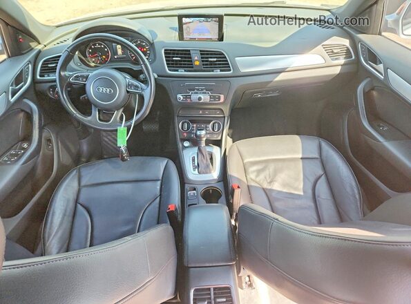 WA1BFCFS3GR016095 2016 AUDI Q3 Серебряный Вид панели приборов