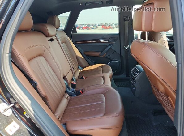 WA1BNAFY5K2132069 2019 AUDI Q5 Черный Вид задних сидений