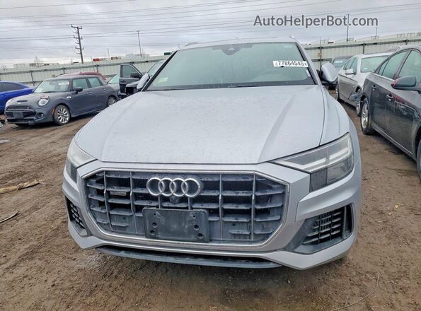 WA1BVAF14KD015753 2019 AUDI Q8 Silver Widok z przodu