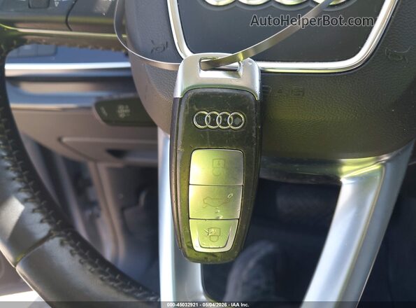 WA1BVAF18KD016954 2019 AUDI Q8 Синий Вид панели приборов