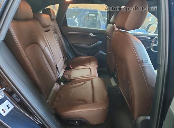 WA1C2AFP6GA036985 2016 AUDI Q5 Blue Вид задньої частини салону
