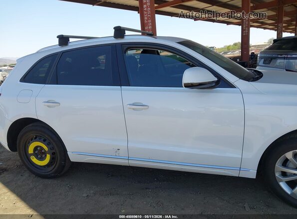 WA1C2AFP6GA150677 2016 AUDI Q5 White უკანა სალონის ხედი