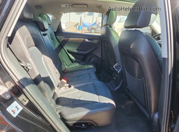 WA1C2AFP9HA064992 2017 AUDI Q5 Черный Вид задних сидений