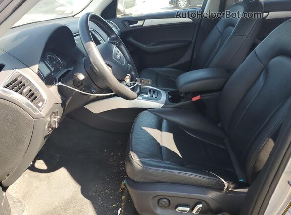 WA1C2AFPXGA148060 2016 AUDI Q5 Silver Widok wnętrza z przodu
