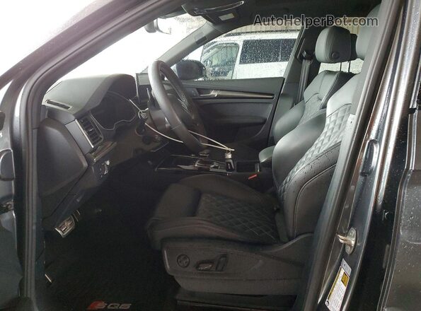 WA1C4AFY6R2030118 2024 AUDI SQ5 Gray Front interior view