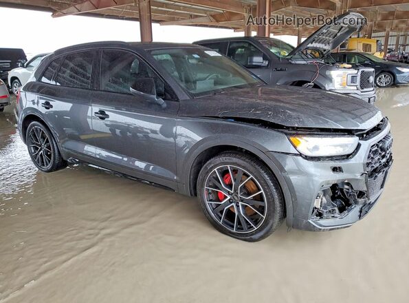 WA1C4AFY6R2030118 2024 AUDI SQ5 Gray Front right