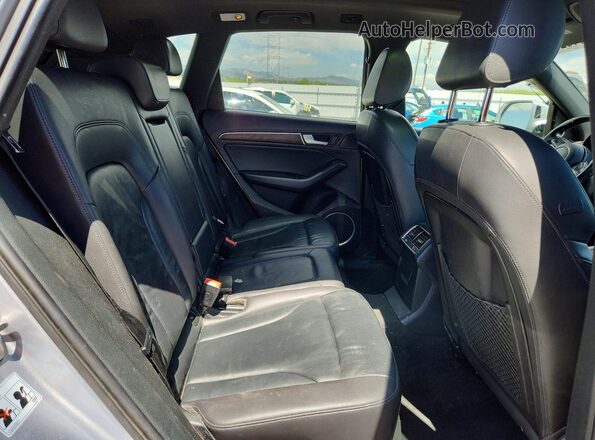WA1D7AFP3GA061302 2016 AUDI Q5 Silver Widok wnętrza z tyłu