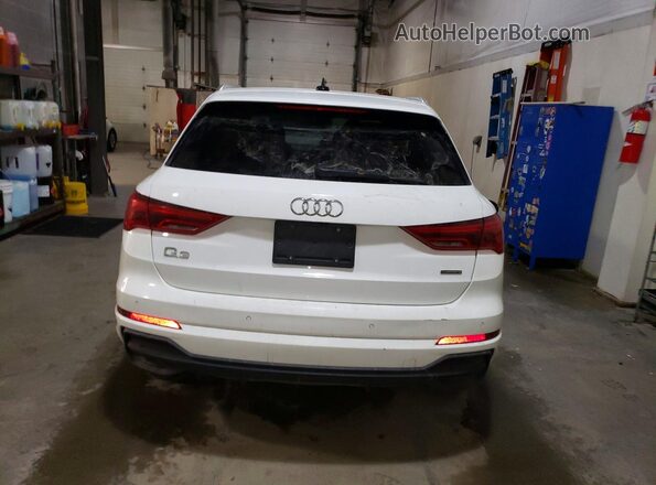 WA1DECF30P1058324 2023 AUDI Q3 White Widok z tyłu