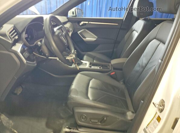 WA1DECF30S1005244 2025 AUDI Q3 White წინა სალონის ხედი