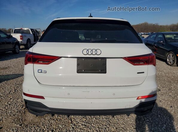 WA1DECF31R1117366 2024 AUDI Q3 Белый Вид сзади