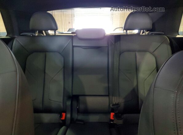 WA1DECF32R1054763 2024 AUDI Q3 White Вид задніх сидінь