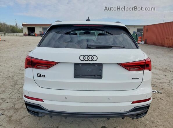 WA1DECF33N1022284 2022 AUDI Q3 Белый Вид сзади