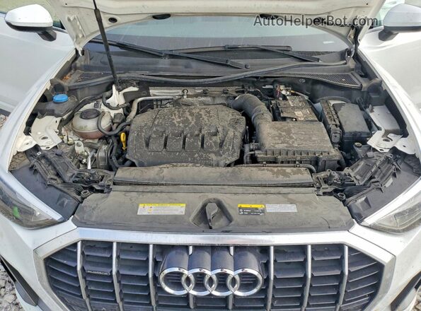 WA1DECF35L1102845 2020 AUDI Q3 White Vista del compartimento del motor