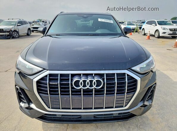 WA1DECF36L1077180 2020 AUDI Q3 Черный Вид спереди