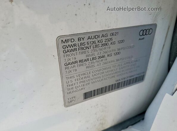 WA1DECF38M1142239 2021 AUDI Q3 White ძრავის განყოფილების ხედი