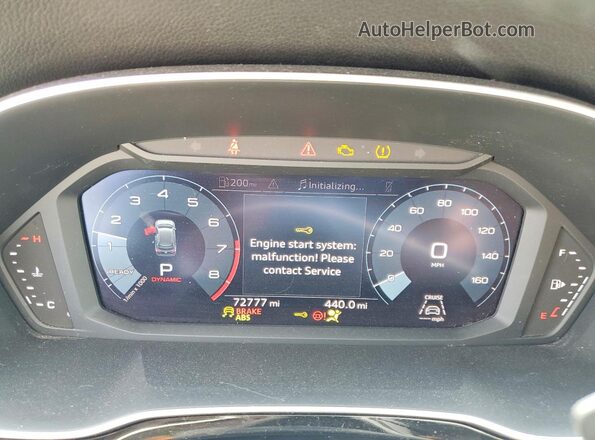 WA1DECF38M1142239 2021 AUDI Q3 White ხელსაწყოთა პანელის ხედი
