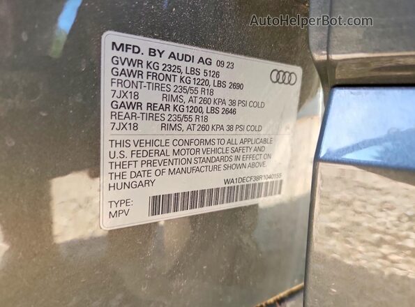 WA1DECF38R1040155 2024 AUDI Q3 Gray Widok komory silnika