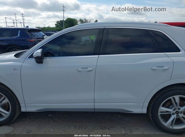 WA1DECF38R1200373 2024 AUDI Q3 White Widok wnętrza 360 stopni