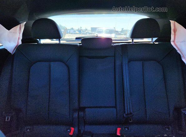 WA1DECF3XS1094417 2025 AUDI Q3 Черный Вид задних сидений