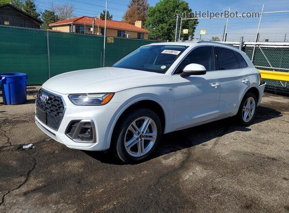 WA1E2AFY2M2046243 2021 AUDI Q5 Белый Передняя левая четверть