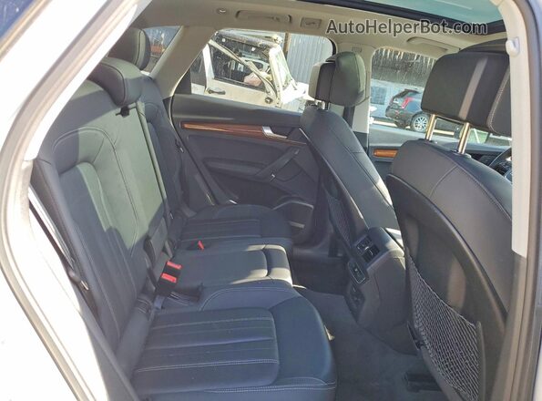 WA1E2AFY2M2046243 2021 AUDI Q5 Белый Вид задних сидений