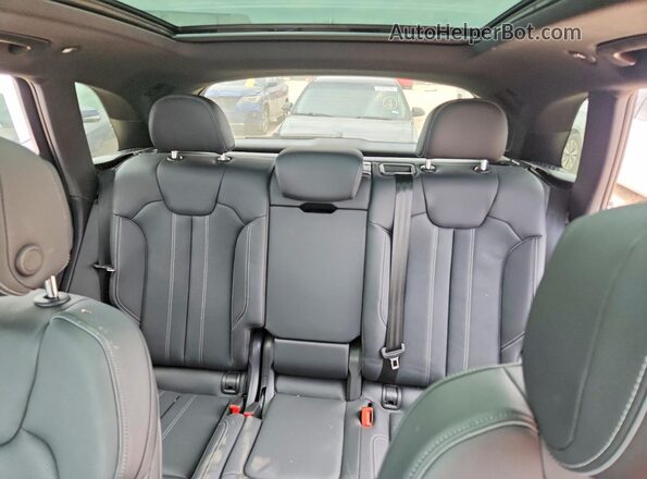 WA1EAAFY1S2016408 2025 AUDI Q5 Silver Вид задніх сидінь
