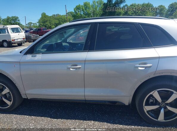 WA1EAAFY5P2099882 2023 AUDI Q5 Серебряный Панорамный вид салона 360°