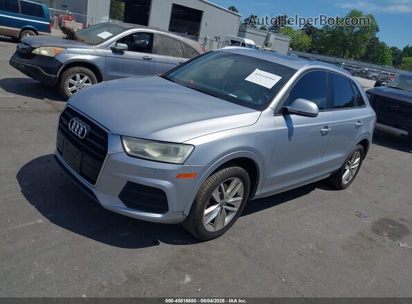WA1ECCFS1HR006320 2017 AUDI Q3 Silver Vista tres cuartos delantera izquierda