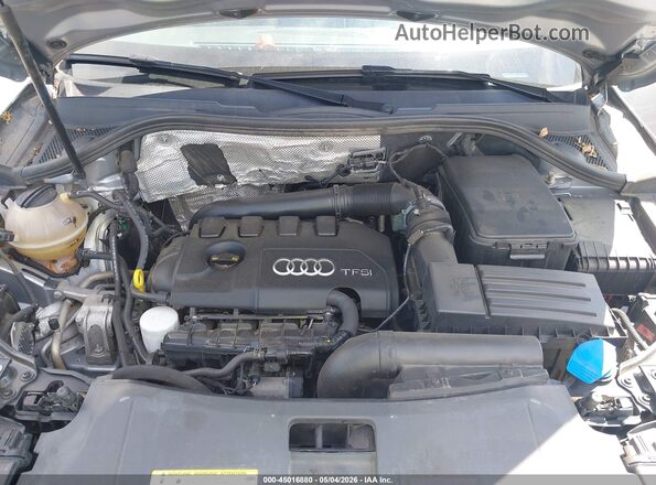 WA1ECCFS1HR006320 2017 AUDI Q3 Silver Vista trasera