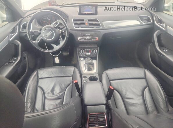 WA1ECCFS9JR003221 2018 AUDI Q3 White Widok deski rozdzielczej