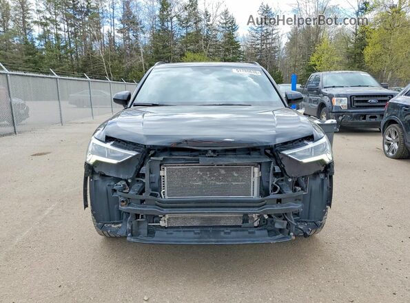 WA1EECF31R1087645 2024 AUDI Q3 Черный Вид спереди