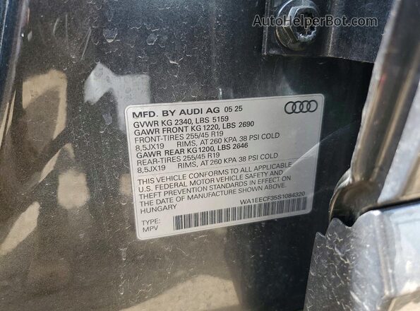 WA1EECF35S1084320 2025 AUDI Q3 Charcoal ძრავის განყოფილების ხედი