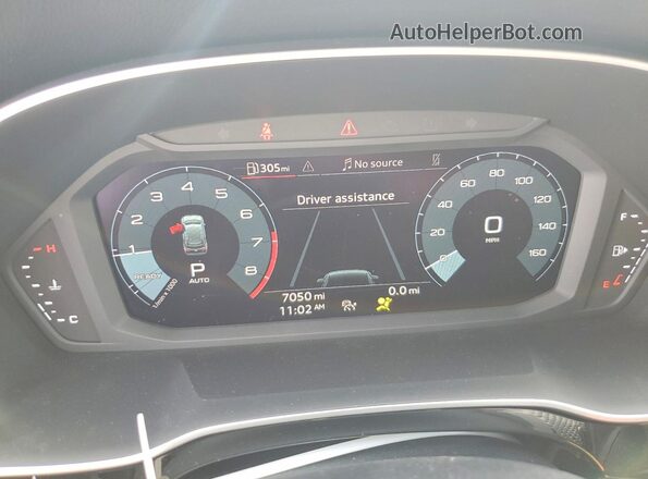 WA1EECF35S1084320 2025 AUDI Q3 Charcoal ხელსაწყოთა პანელის ხედი