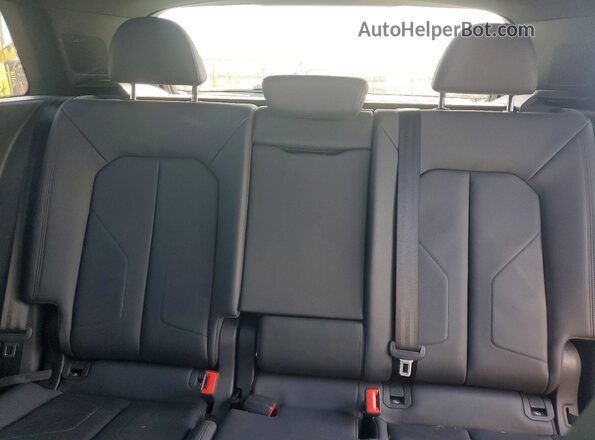 WA1EECF37N1072206 2022 AUDI Q3 Gray Vista de los asientos traseros