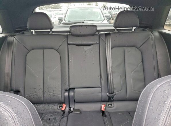 WA1EECF37S1112277 2025 AUDI Q3 Белый Вид задних сидений